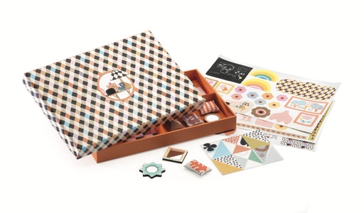 [DJE_DJ07805] Kit Déco Paris  (Maisons De Poupées Djeco)